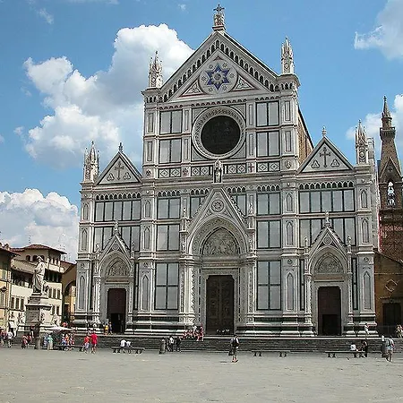 Santa Croce White Apartment Florence